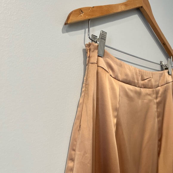 Gold Satin Slip Skirt, size L - Picture 6 of 10